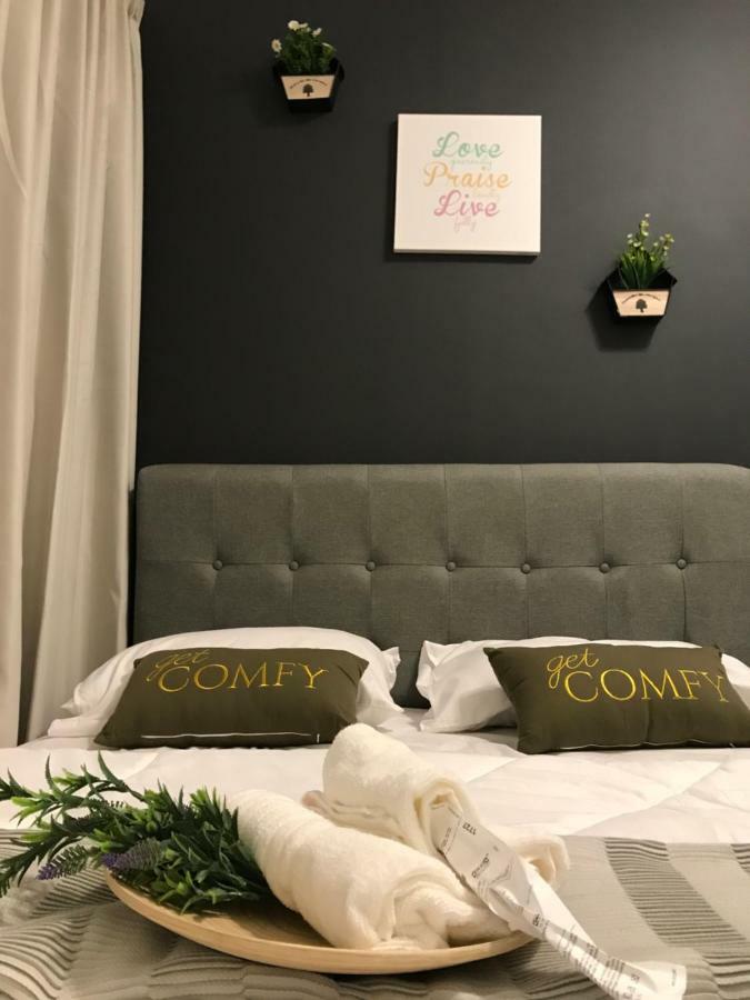 Апартаменти Mosaic Souhtkey Highfloor 2Br 2-6Pax 5Mins Jbciq&Sentosa Джохор-Бару Екстер'єр фото