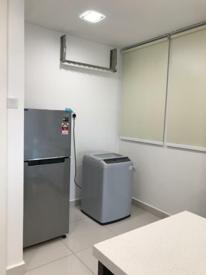 Апартаменти Mosaic Souhtkey Highfloor 2Br 2-6Pax 5Mins Jbciq&Sentosa Джохор-Бару Екстер'єр фото