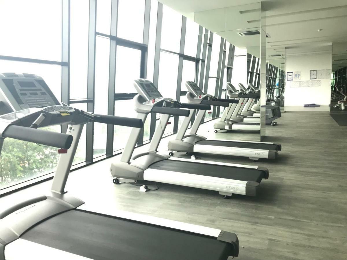 Апартаменти Mosaic Souhtkey Highfloor 2Br 2-6Pax 5Mins Jbciq&Sentosa Джохор-Бару Екстер'єр фото
