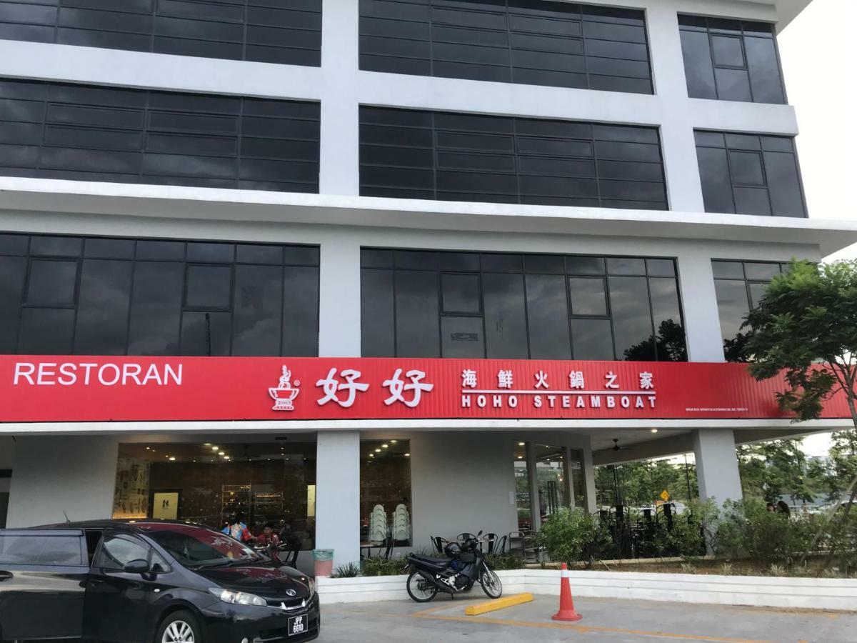 Апартаменти Mosaic Souhtkey Highfloor 2Br 2-6Pax 5Mins Jbciq&Sentosa Джохор-Бару Екстер'єр фото